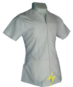 filipina de enfermera bordada